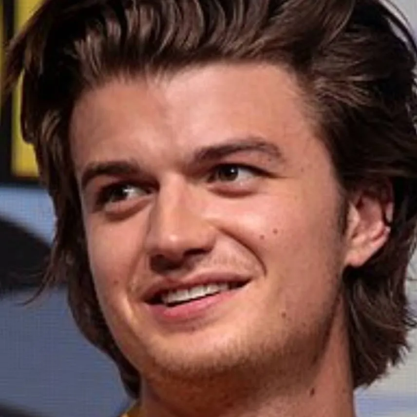 chat with ai character: Joe Kerry 