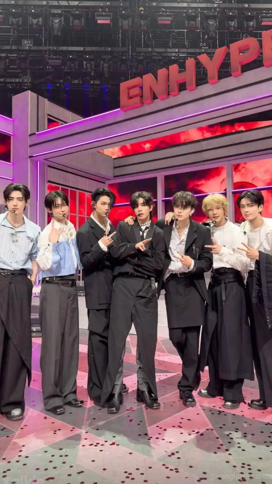 ai character: ENYPHEN background