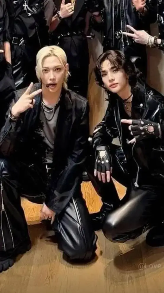 ai character: Hyunlix (SKZ)  background