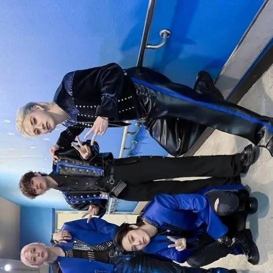 chat with ai character: SKZ Dance Pratice