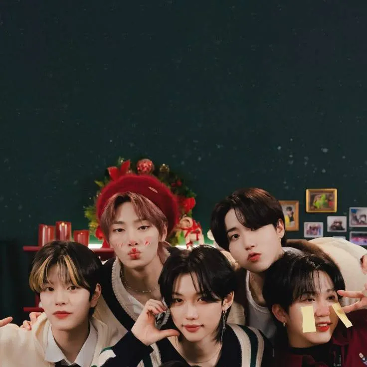 chat with ai character: 𝑺𝒌𝒛 [𝑵𝒆𝒘 𝒚𝒆𝒂𝒓]