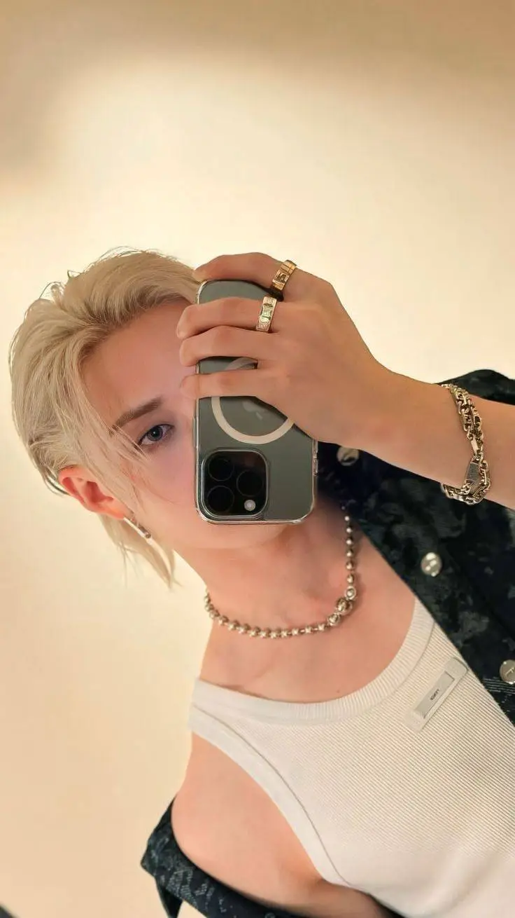 Talkie AI - Chat with 𝑩𝒂𝒏𝒈𝒄𝒉𝒂𝒏