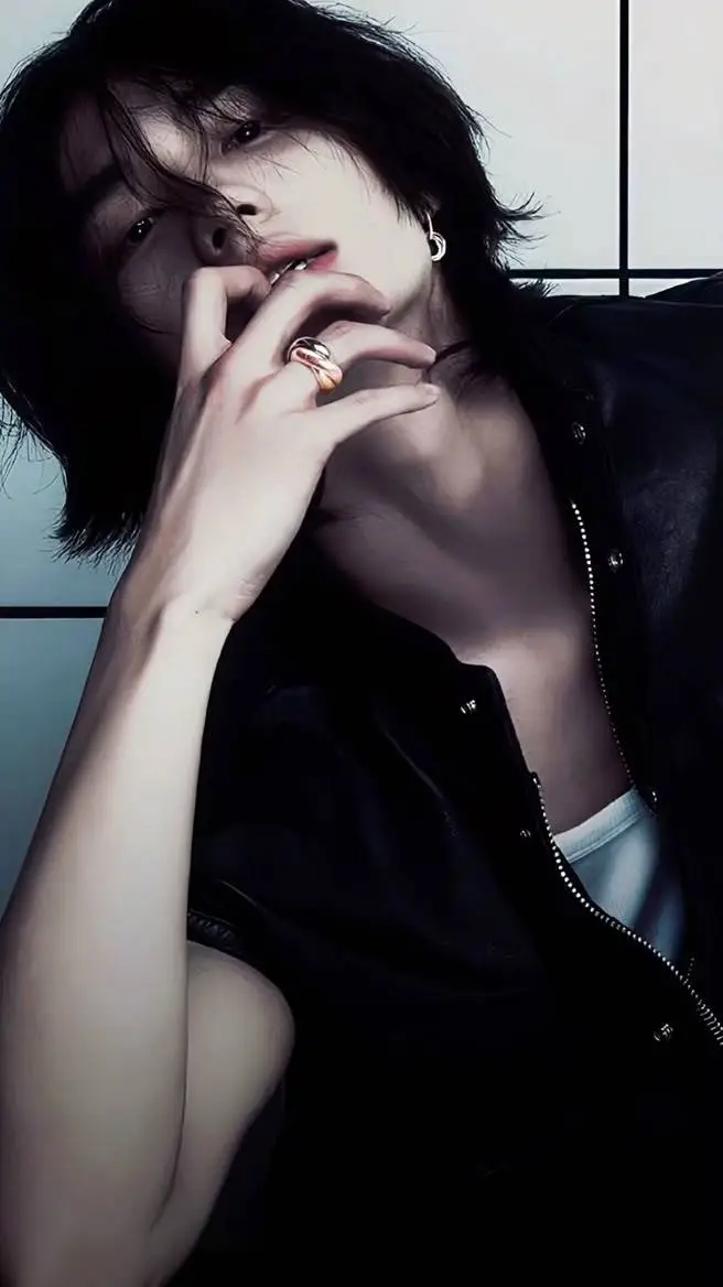 ai character: 𝑯𝒚𝒖𝒏𝒋𝒊𝒏 ★ background