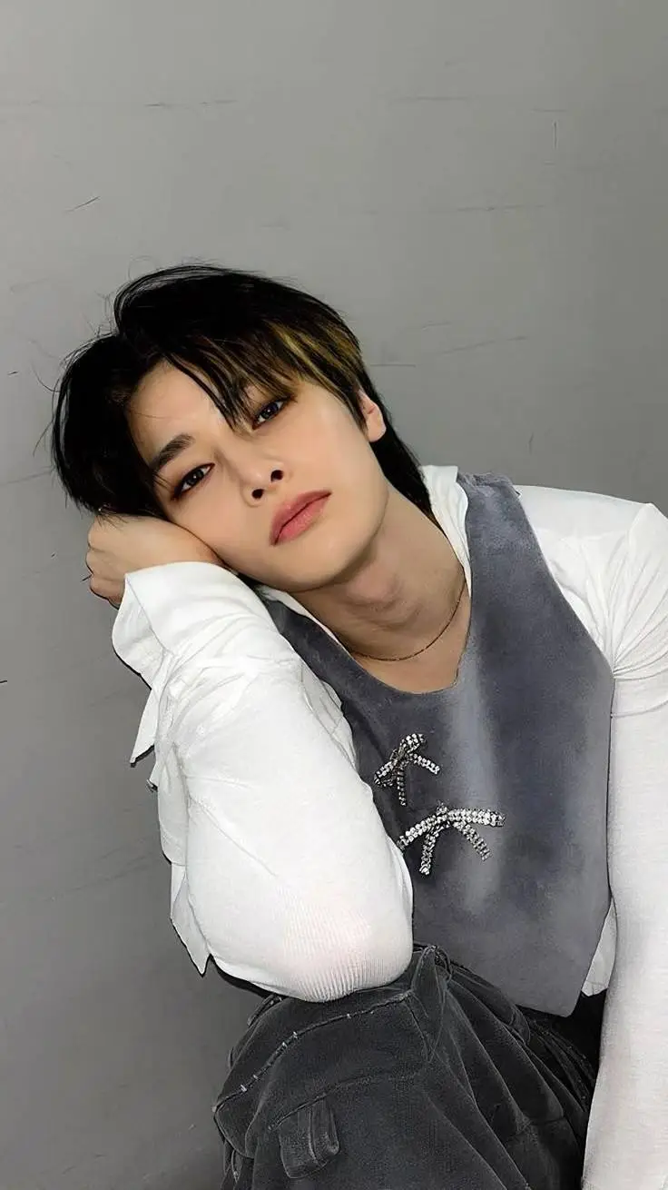 Talkie AI - Chat with 𝑰.𝑵  ★