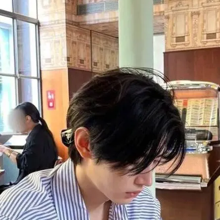 chat with ai character: 🍶SUNGHOON 🍙