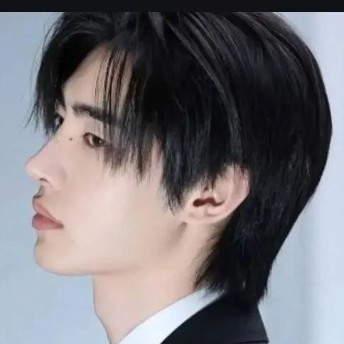 chat with ai character: 🍙 SUNGHOON 🦢