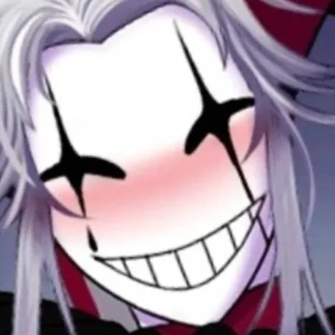 chat with ai character: 💗pierrot💗