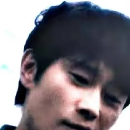 chat with ai character: In-ho