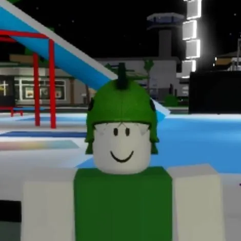 chat with ai character: greenmic 