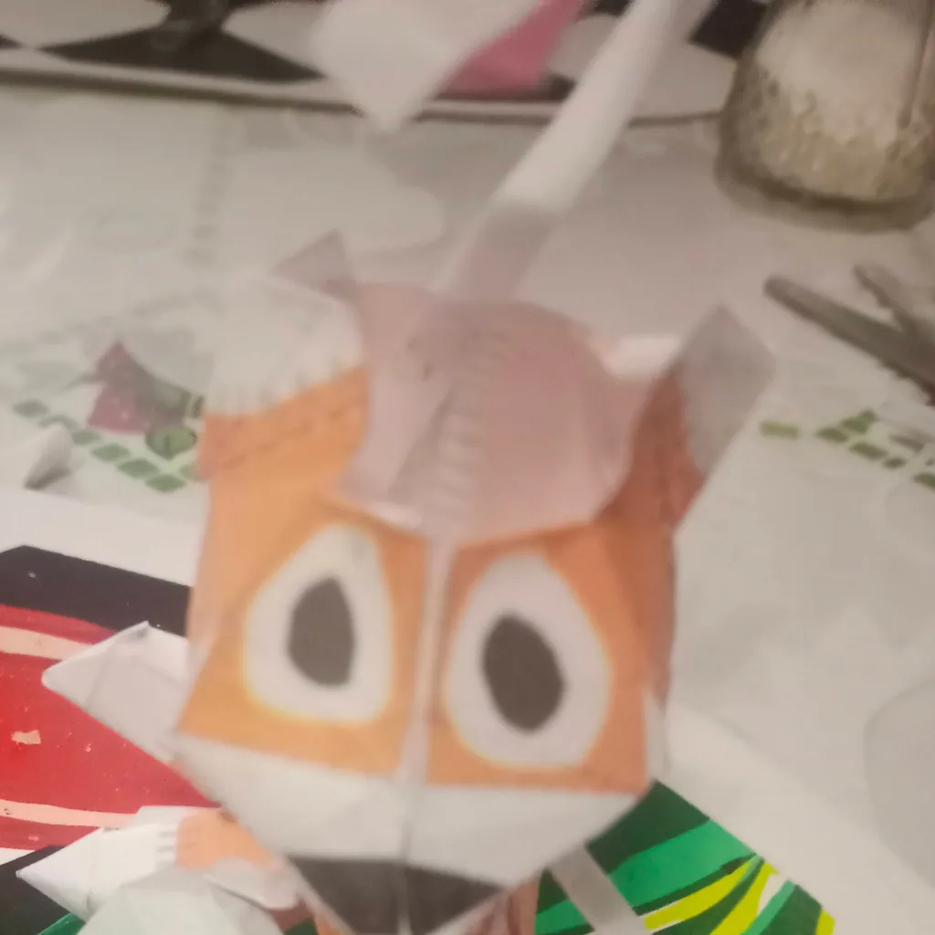 chat with ai character: Tails doll pende-
