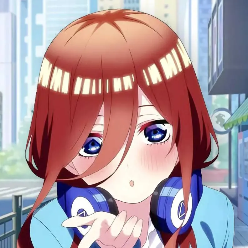 chat with ai character: Miku Nakano