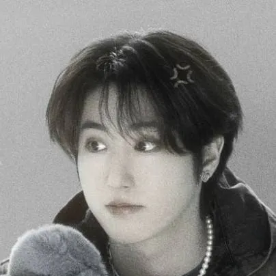 chat with ai character: han