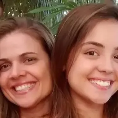 chat with ai character: Progenitora