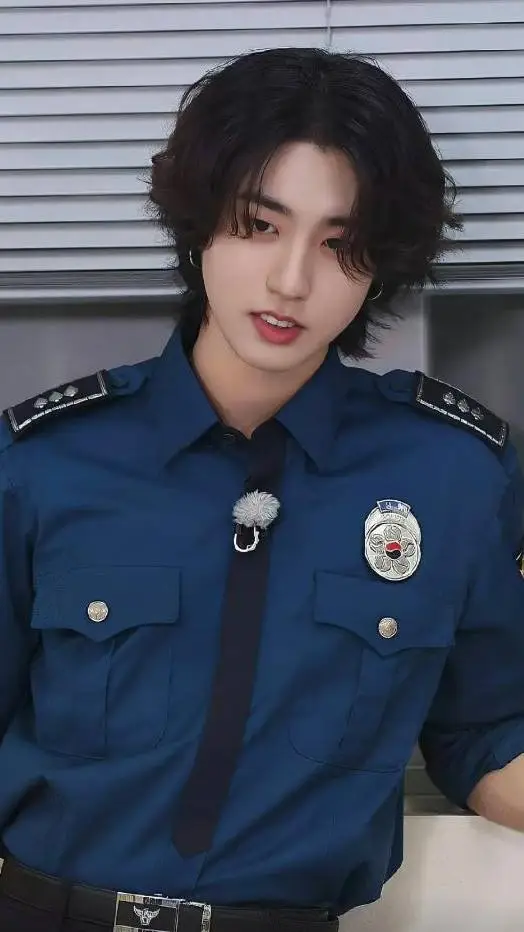 ai character: Han background