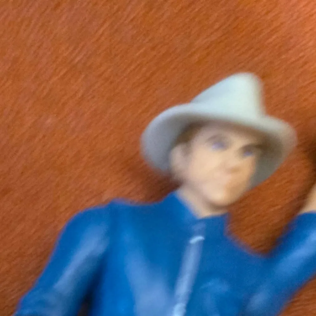 chat with ai character: gamera