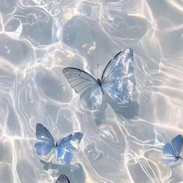 chat with ai character: Wegie girl