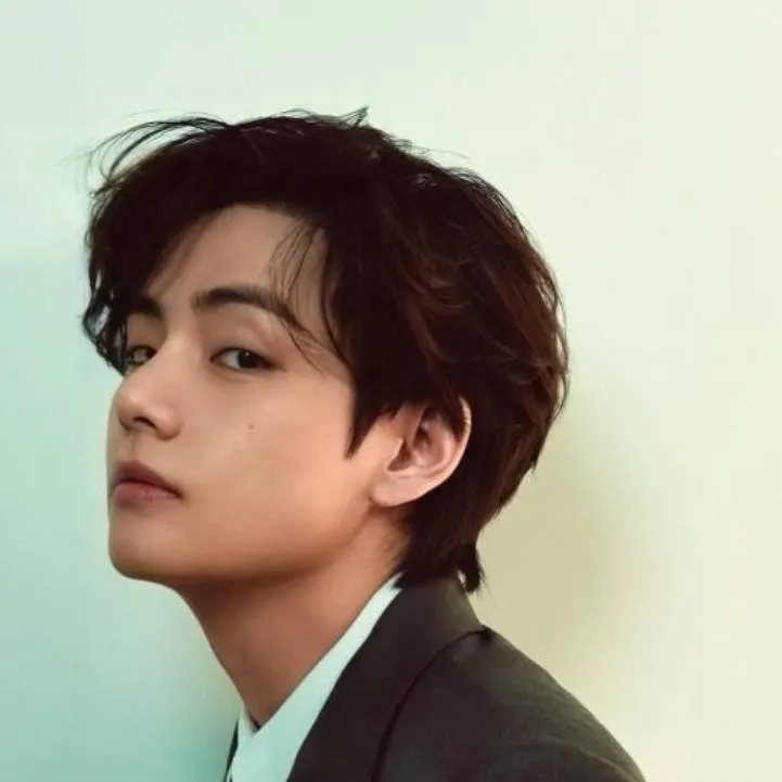 chat with ai character: taehyung