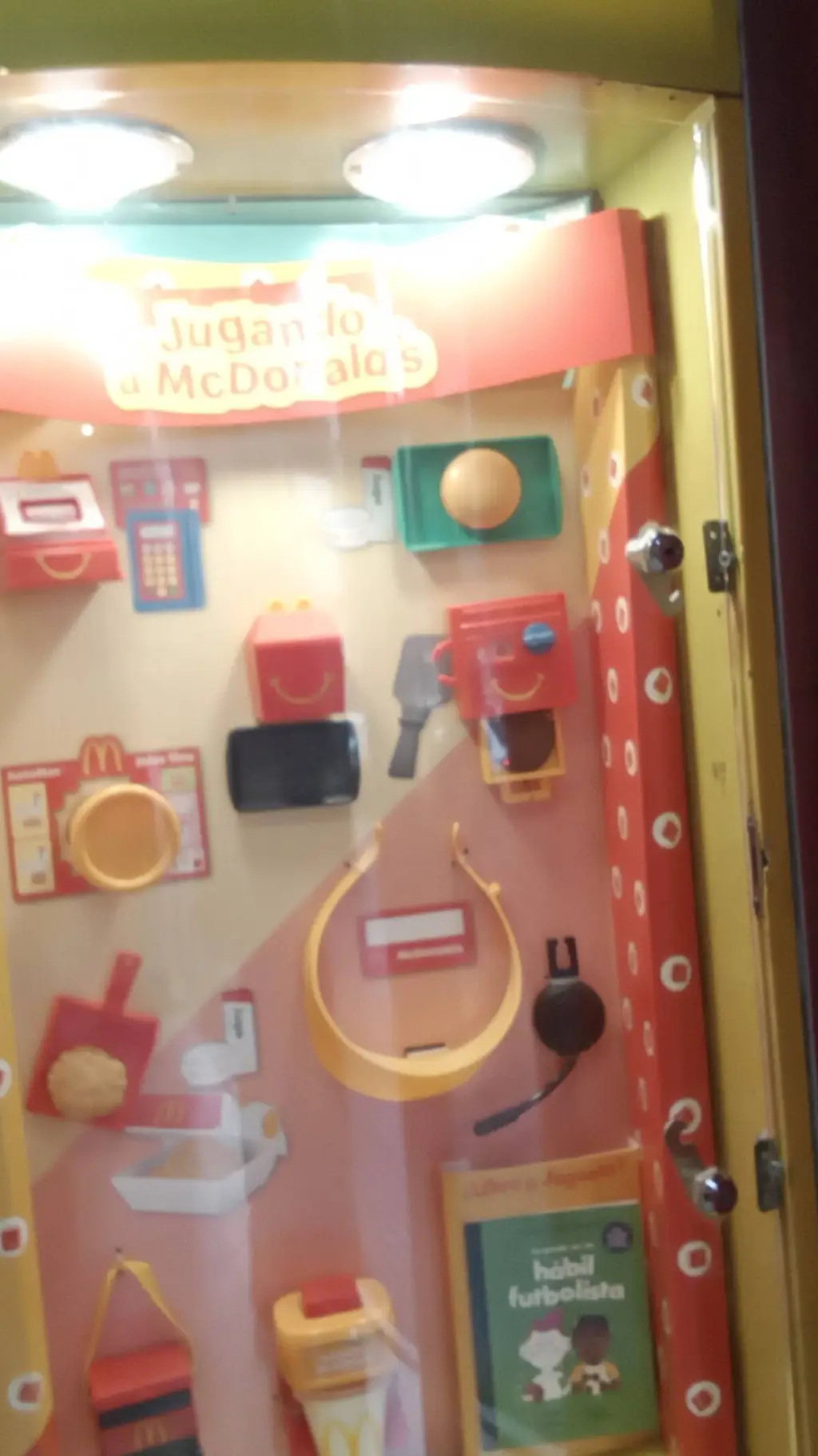 Talkie AI - Chat with McDonald's