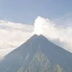 chat with ai character: mayon