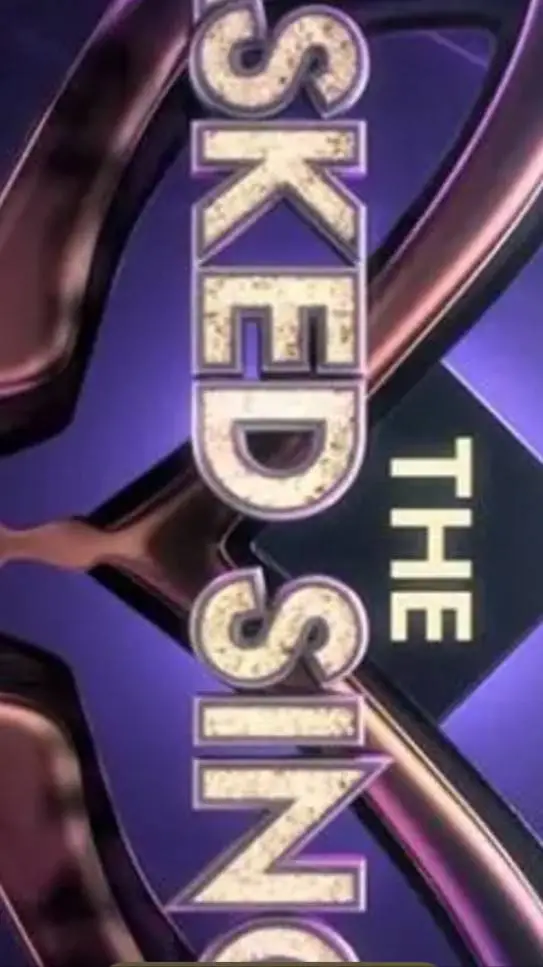 ai character: Mask Singer España background