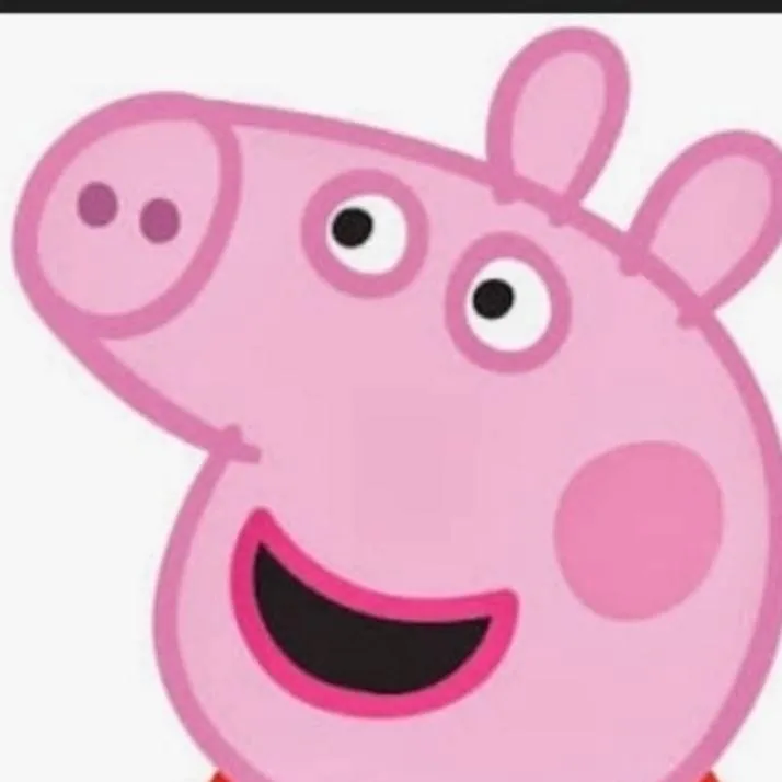 chat with ai character: Peppa pig family