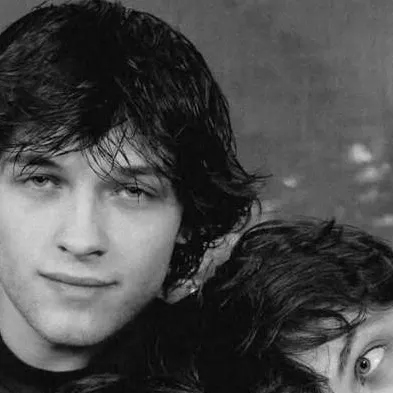 chat with ai character: STURNIOLO TRIPLETS