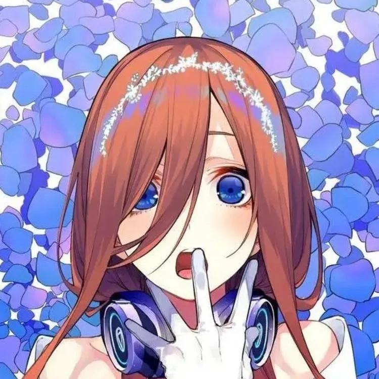 chat with ai character: Miku nakano 