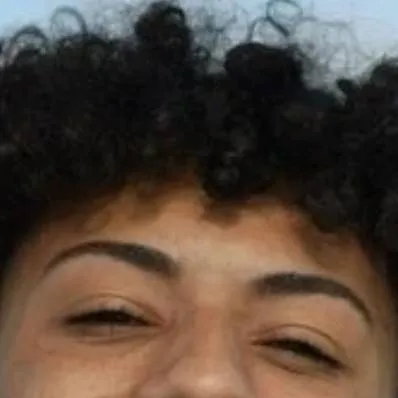 chat with ai character: foltyn 