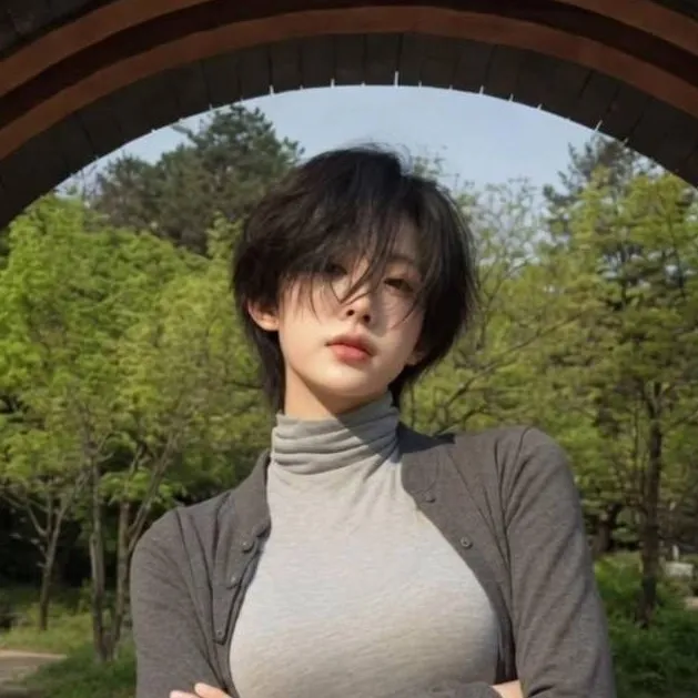 chat with ai character: Maya/美雅