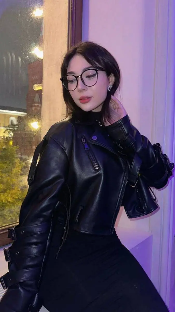 Talkie AI - Chat with Natasha Shinoda
