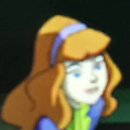 chat with ai character: Daphne