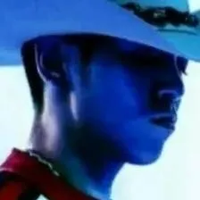 chat with ai character: TOP BIG BANG,💗