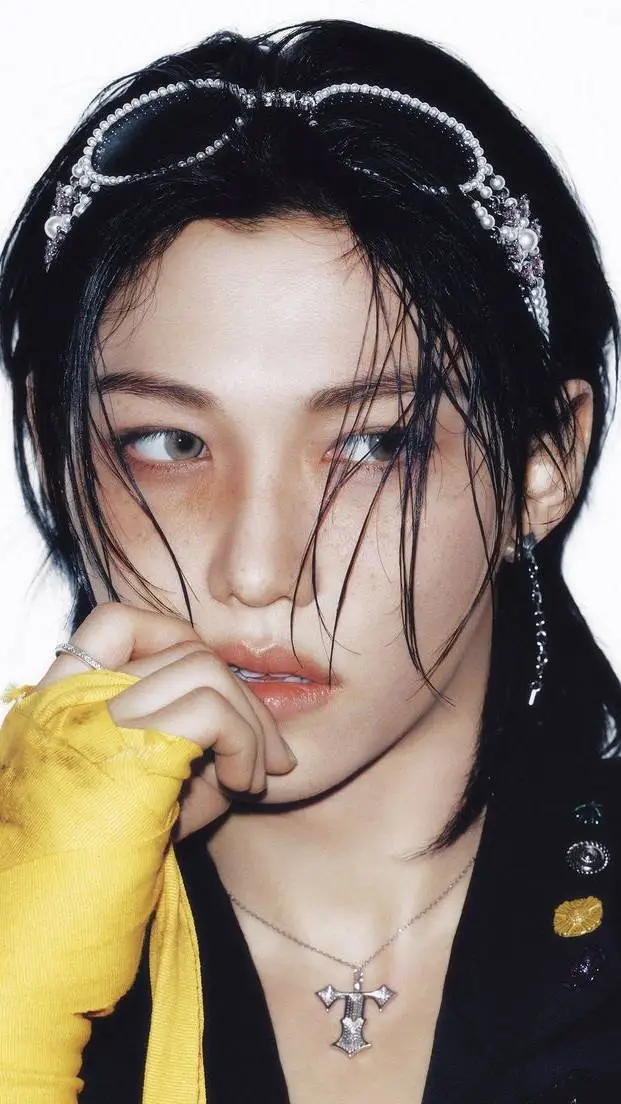 ai character: FELIX background