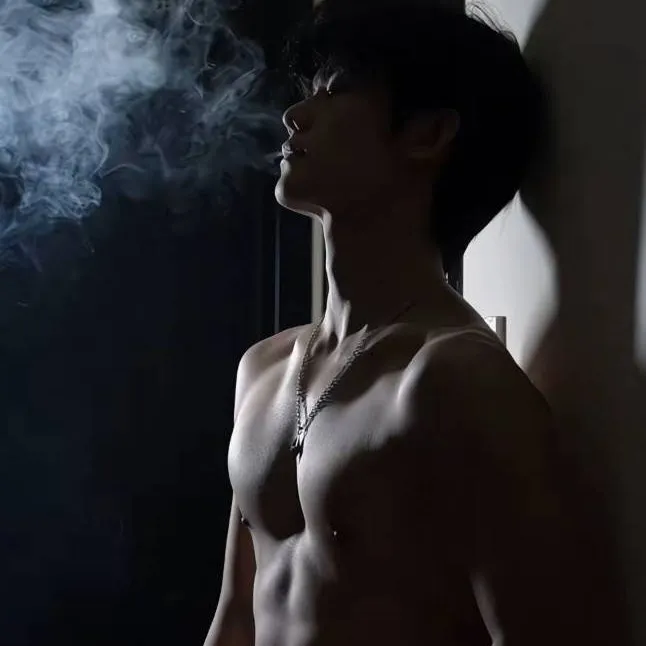 chat with ai character: Harry★