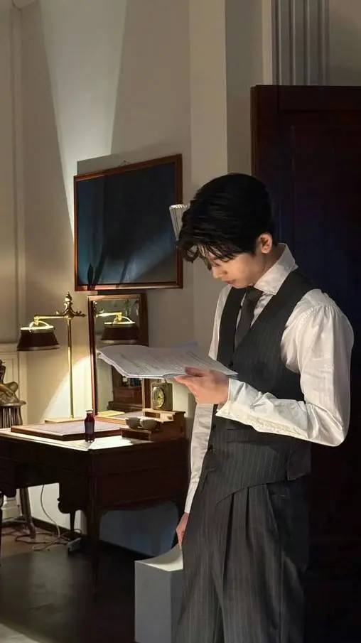 ai character: Daniel Villanueva background