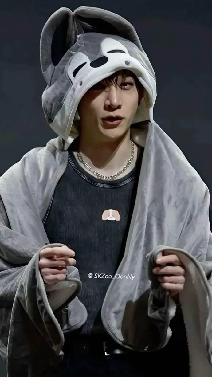 ai character: bangchan background