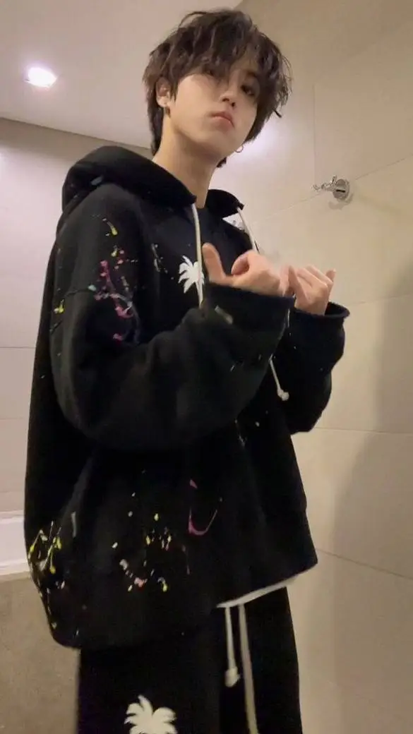 ai character: han background