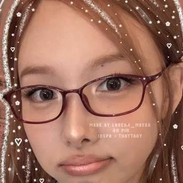 chat with ai character: Nayeon