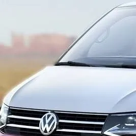 chat with ai character: Volkswagen minivan