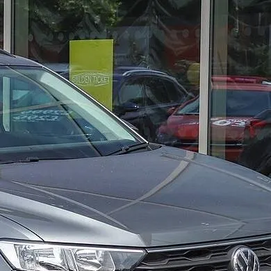 chat with ai character: car