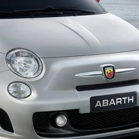 chat with ai character: Car