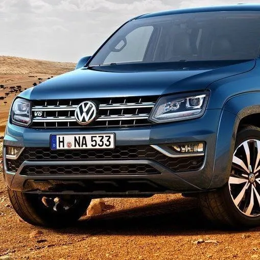 chat with ai character: Car