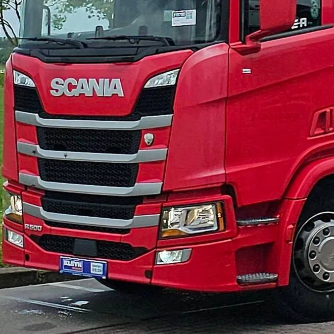 chat with ai character: Car