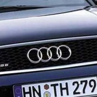 chat with ai character: Audi world