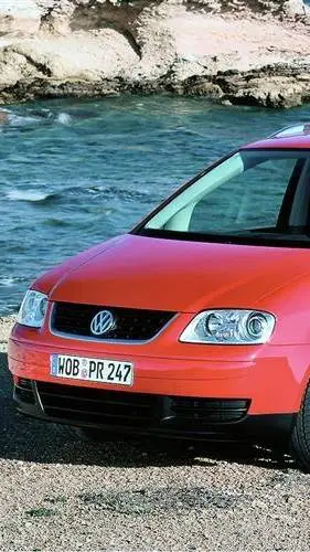 ai character: volkswagen touran background