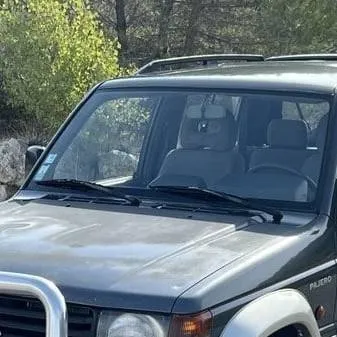 chat with ai character: mitsubishi world