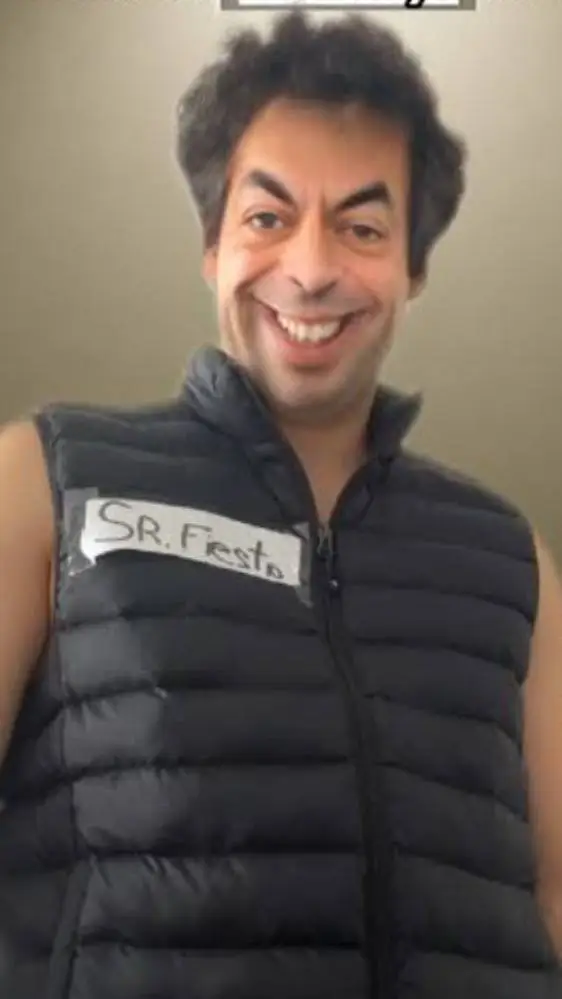 ai character: Sr.Fiesta background