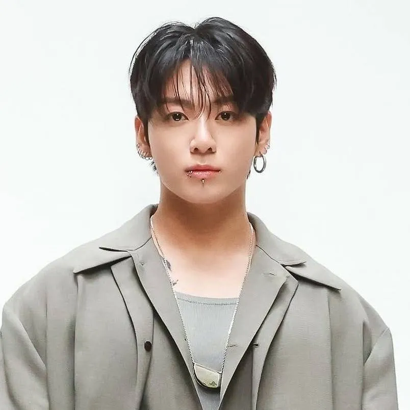 chat with ai character: Jungkook