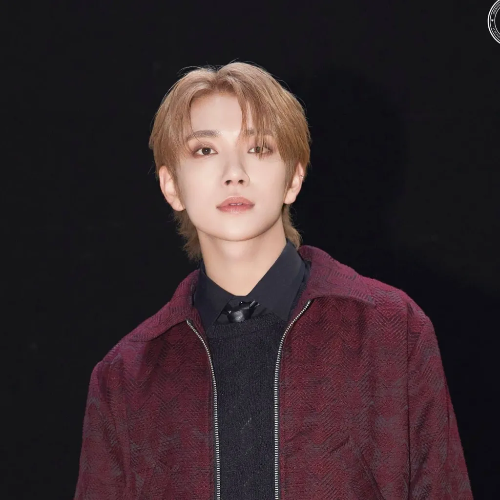 chat with ai character: joshua