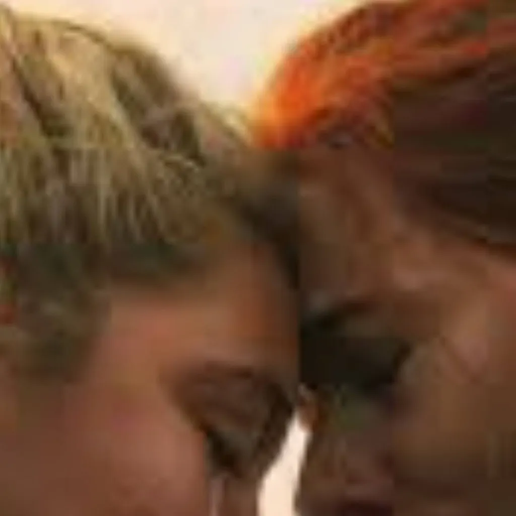 chat with ai character: nat and elena